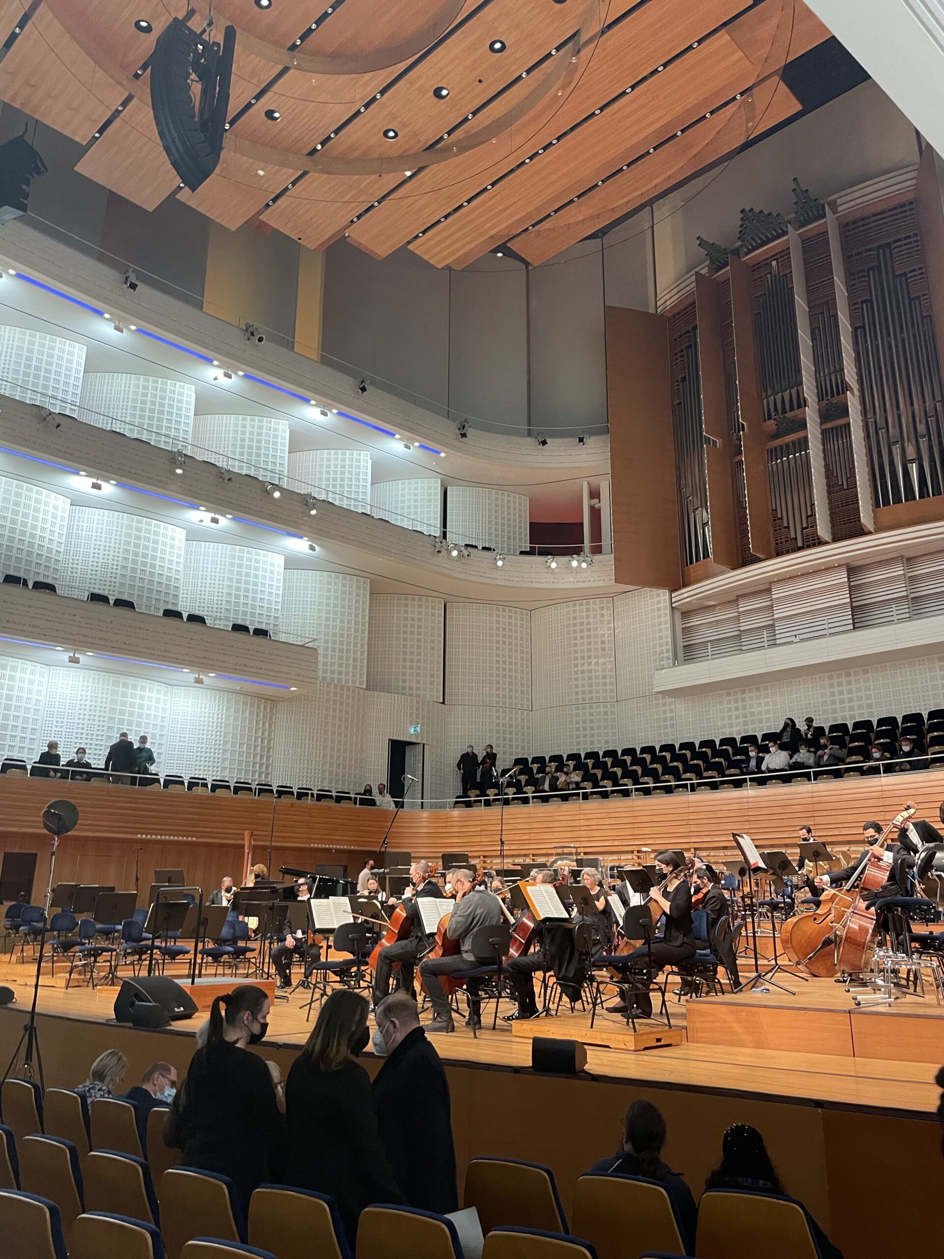 Luzerner Symphonie Orchester spielt sich im KKL ein